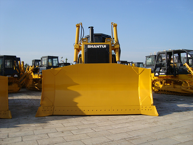 Chinese good price Shantui brand SD42-3 bulldozer in Africa 2