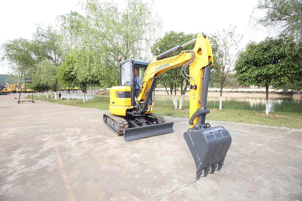 LiuGong CLG9035E Stage IIIA Mini Hydraulic Excavator 2