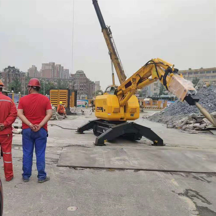 CNCMC PC100 small Demolition Robot remote control demolition breaker machine