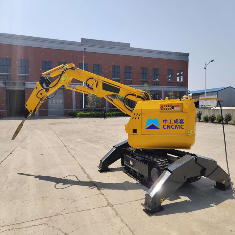 CNCMC PC100 small Demolition Robot remote control demolition breaker machine
