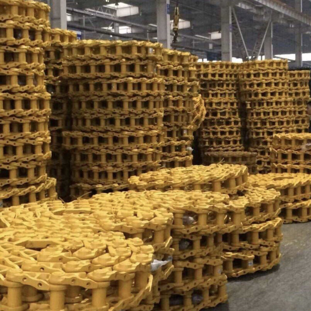 100% Original Crushing Bucket - Excavator chain rail bone reinforcement four-wheel belt chassis accessories OEM custom track chain – China Construction