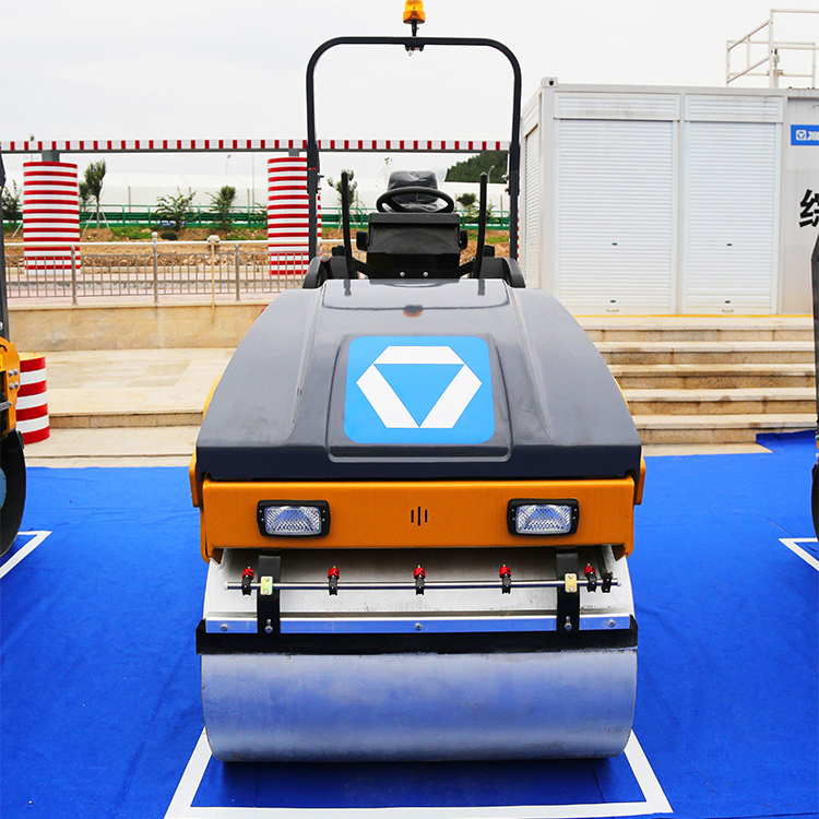 XCMG 3ton XMR303 Vibratory Road Roller  Double Drum Roller