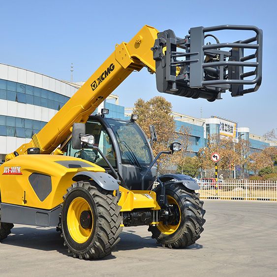 OEM manufacturer Small Electric Forklift - XCMG 4.5 ton 17m Telehandler Telescopic Forklift XC6-4517K – China Construction