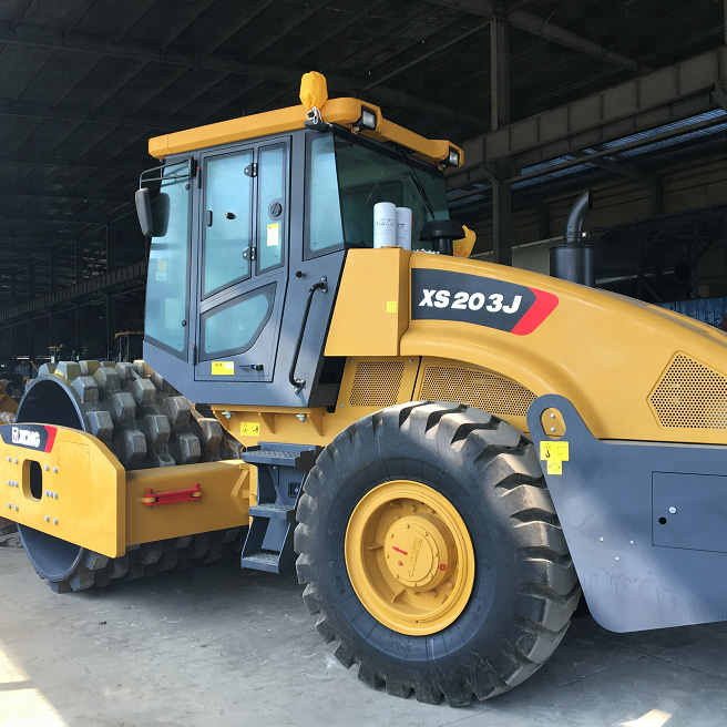 2021 China New Design Smooth Road Roller - XCMG XS203J 20 ton  vibratory rc new single drum road roller compactor – China Construction