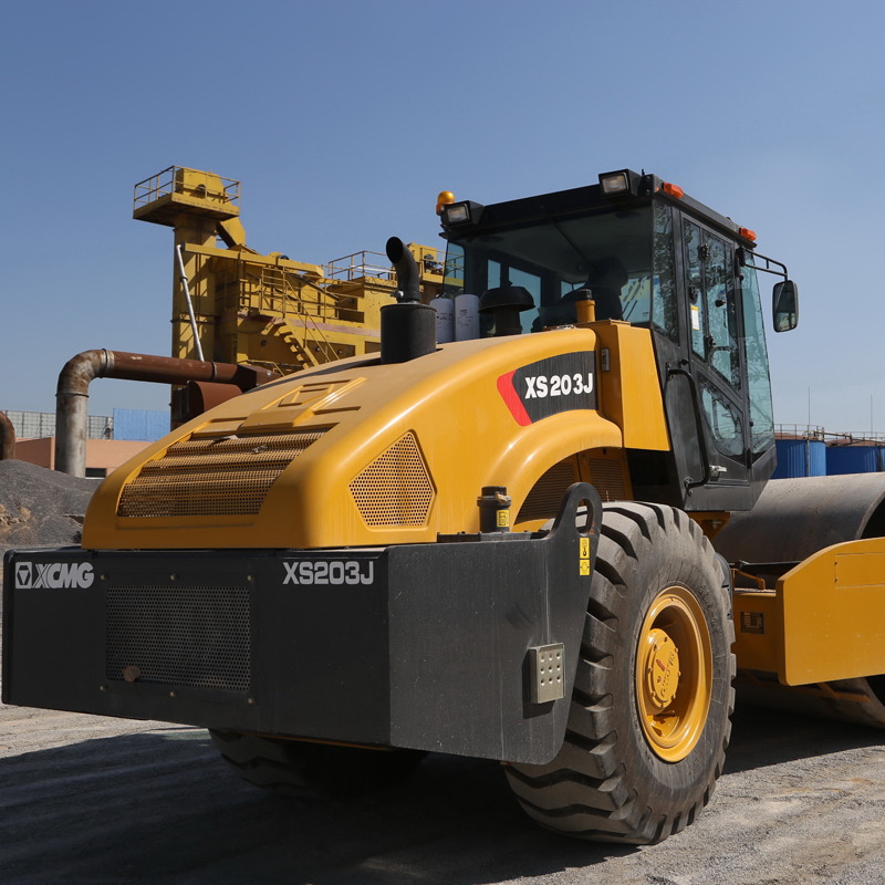 2021 China New Design Smooth Road Roller - XCMG XS203J 20 ton  vibratory rc new single drum road roller compactor – China Construction