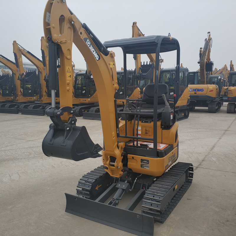 Factory wholesale Excavator Grapple - XCMG 1.5 ton mini crawler excavator XE15U with attachments – China Construction