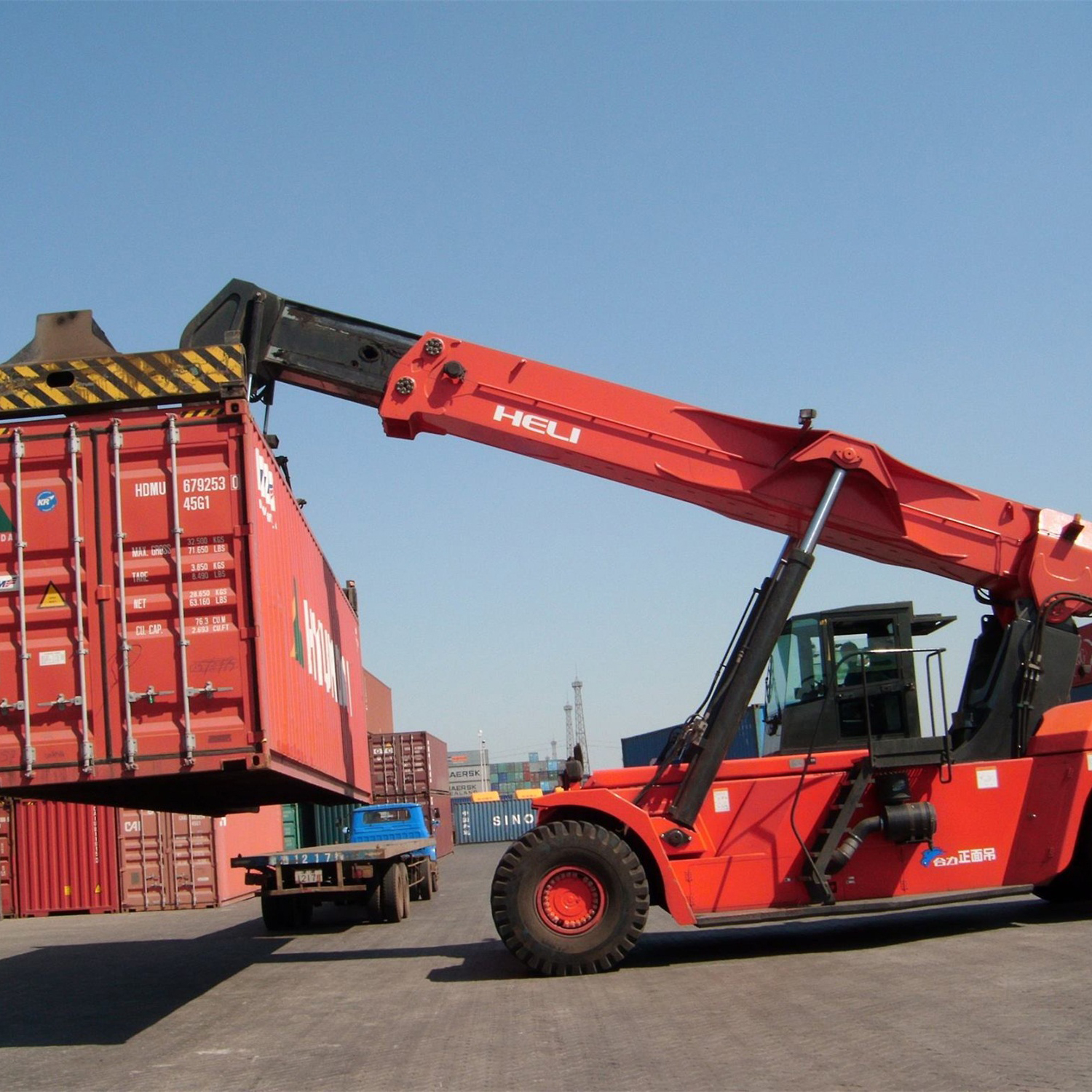 Trending Products Forklift Price - HELI 45Tons  Port Machinery-series Normal reachstacker G Series Reach Stacker RSH4527 – China Construction