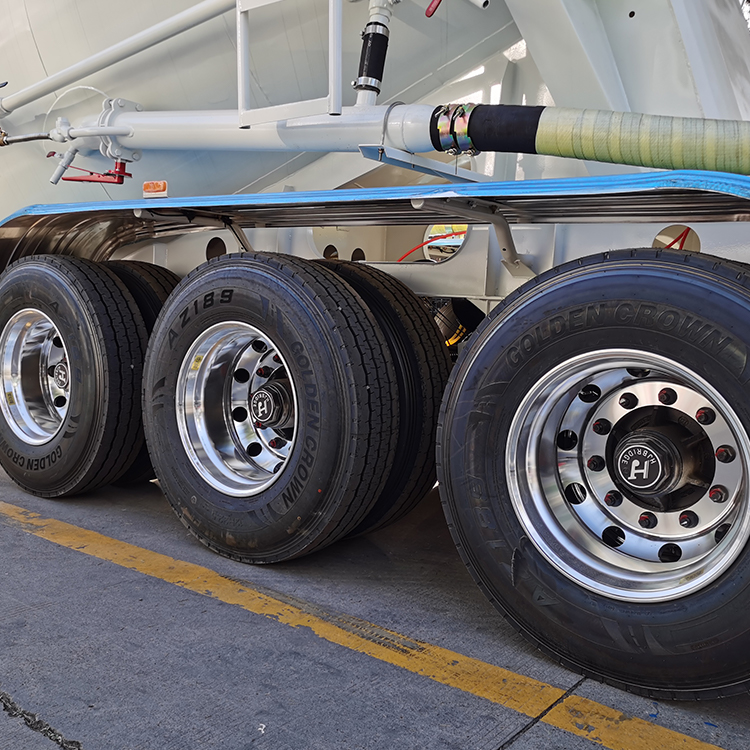 2021 High quality 50t Truck Crane - CNCMC 35m3 3 Axle Dry bulk cement powder tanker semi trailer cement bulk carrier truck for sale – China Construction